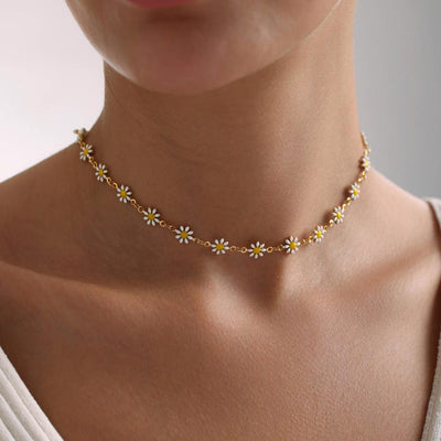 Minimalist Daisy Choker Necklace BUY 1 GET 1 FREE